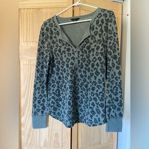NWOT Lucky Brand Size Large Leopard Print Long Sleeve Henley